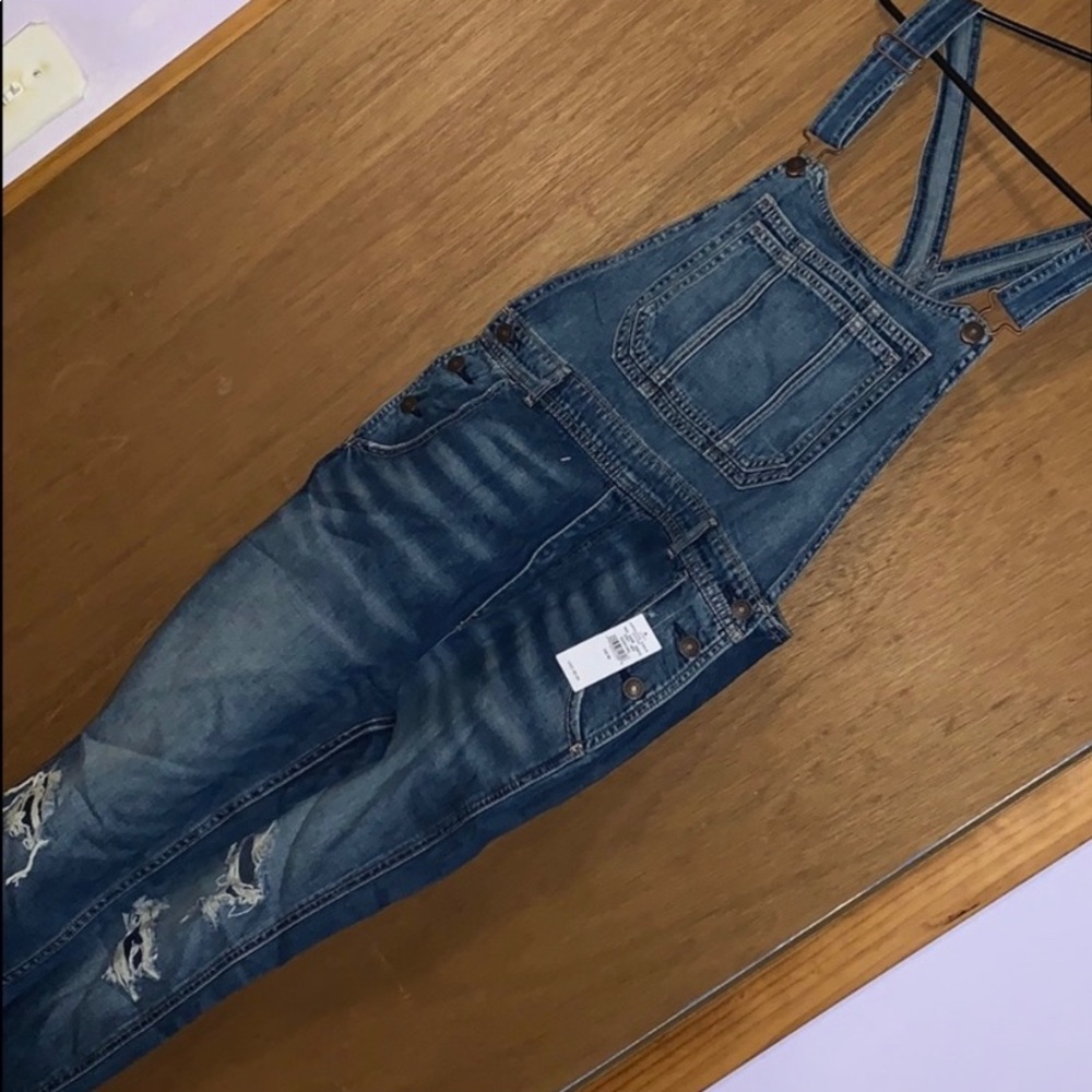 NEW American Eagle 90’s Boyfriend Overalls